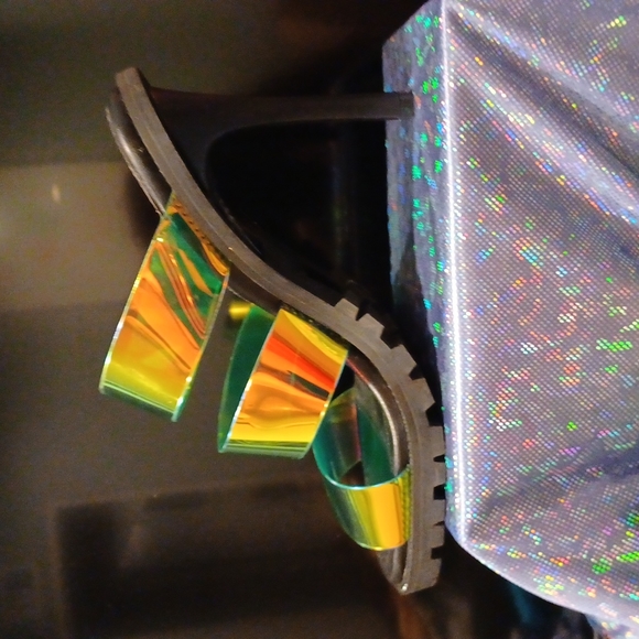 FANCY RAD SHOES NWT - Picture 7 of 8